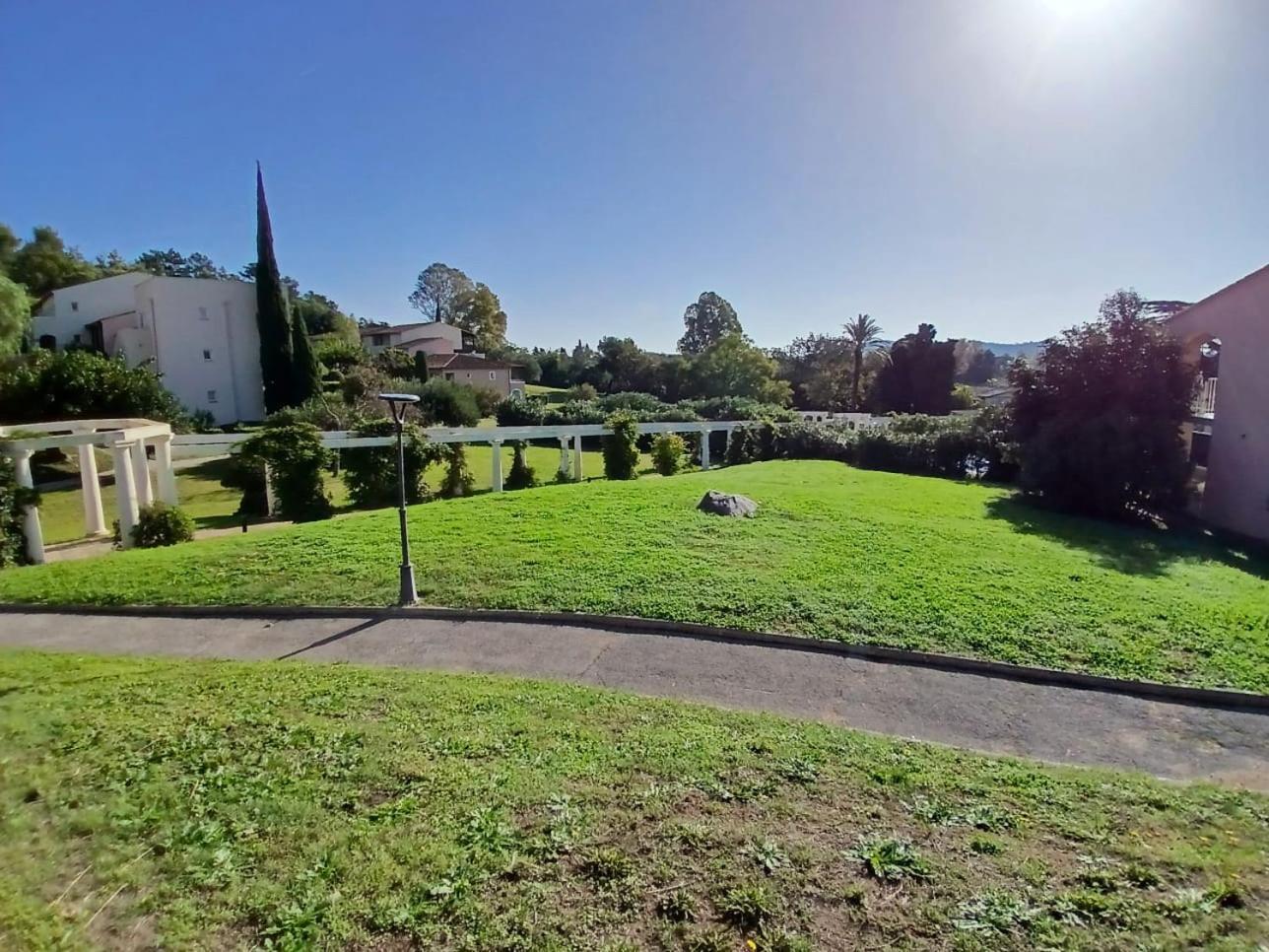 Appartement Grimaud Bord De Mer 외부 사진